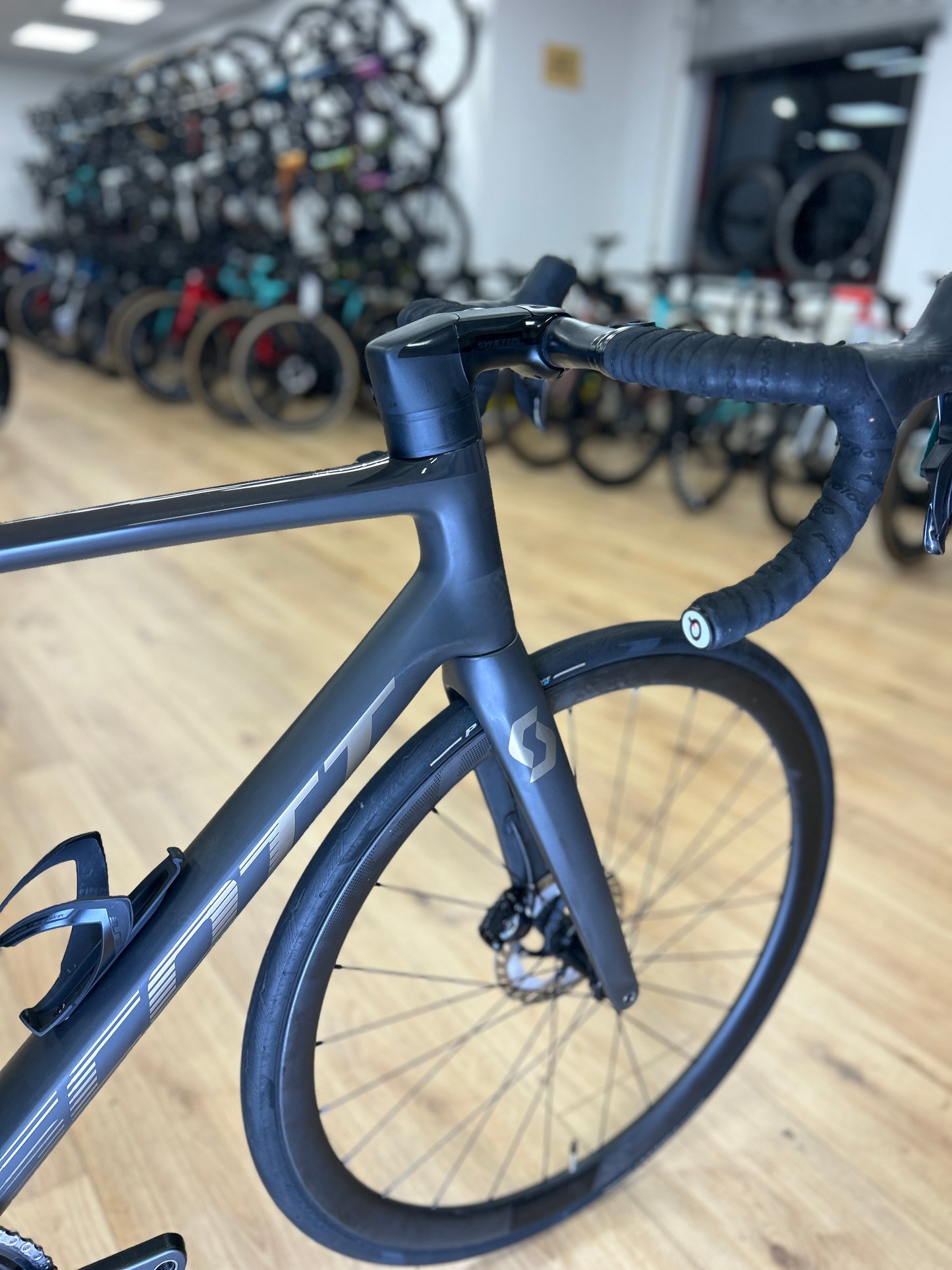 Scott Addict RC15 Di2 Carbon Road Bike