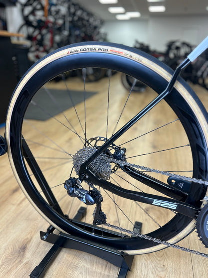 Eddy Merckx 525 Di2 Carbon Racefiets