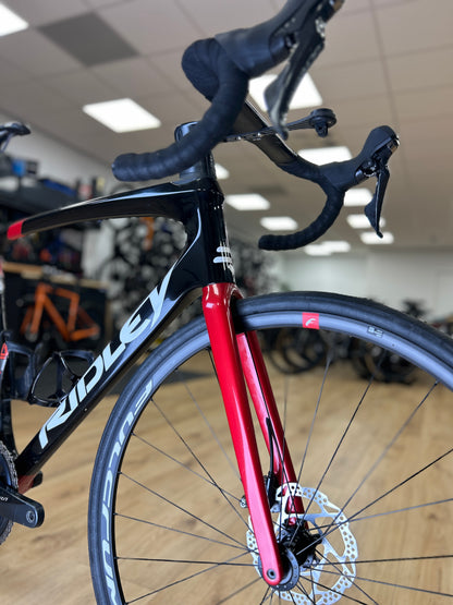 Ridley Fenix SLiC Carbon Racefiets