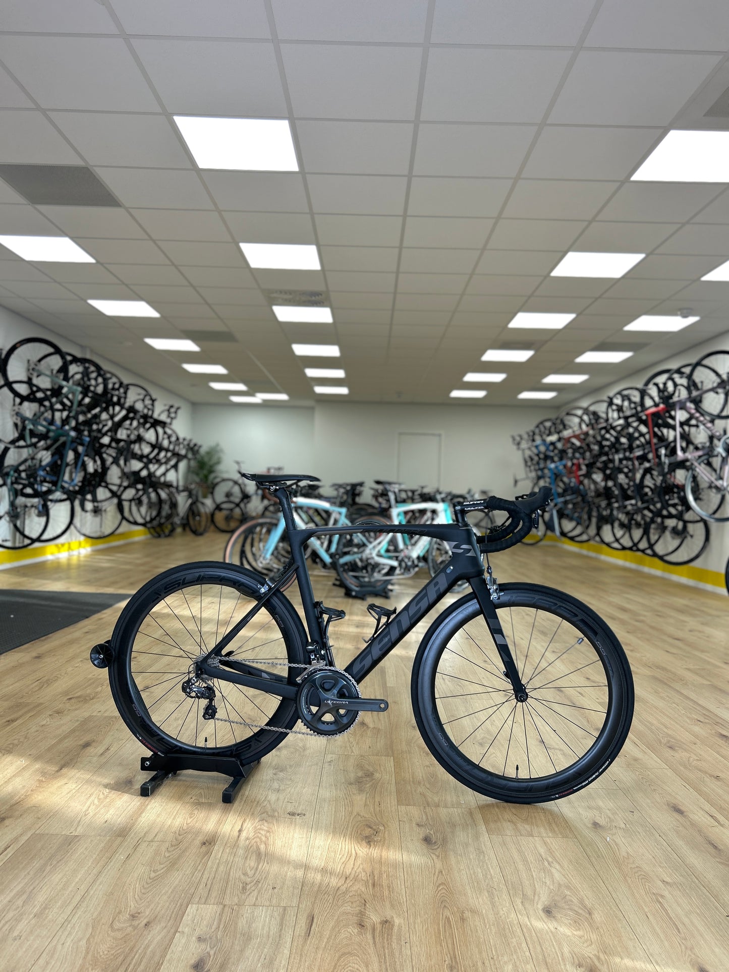 Sensa Giulia Aero Di2 Carbon Racefiets
