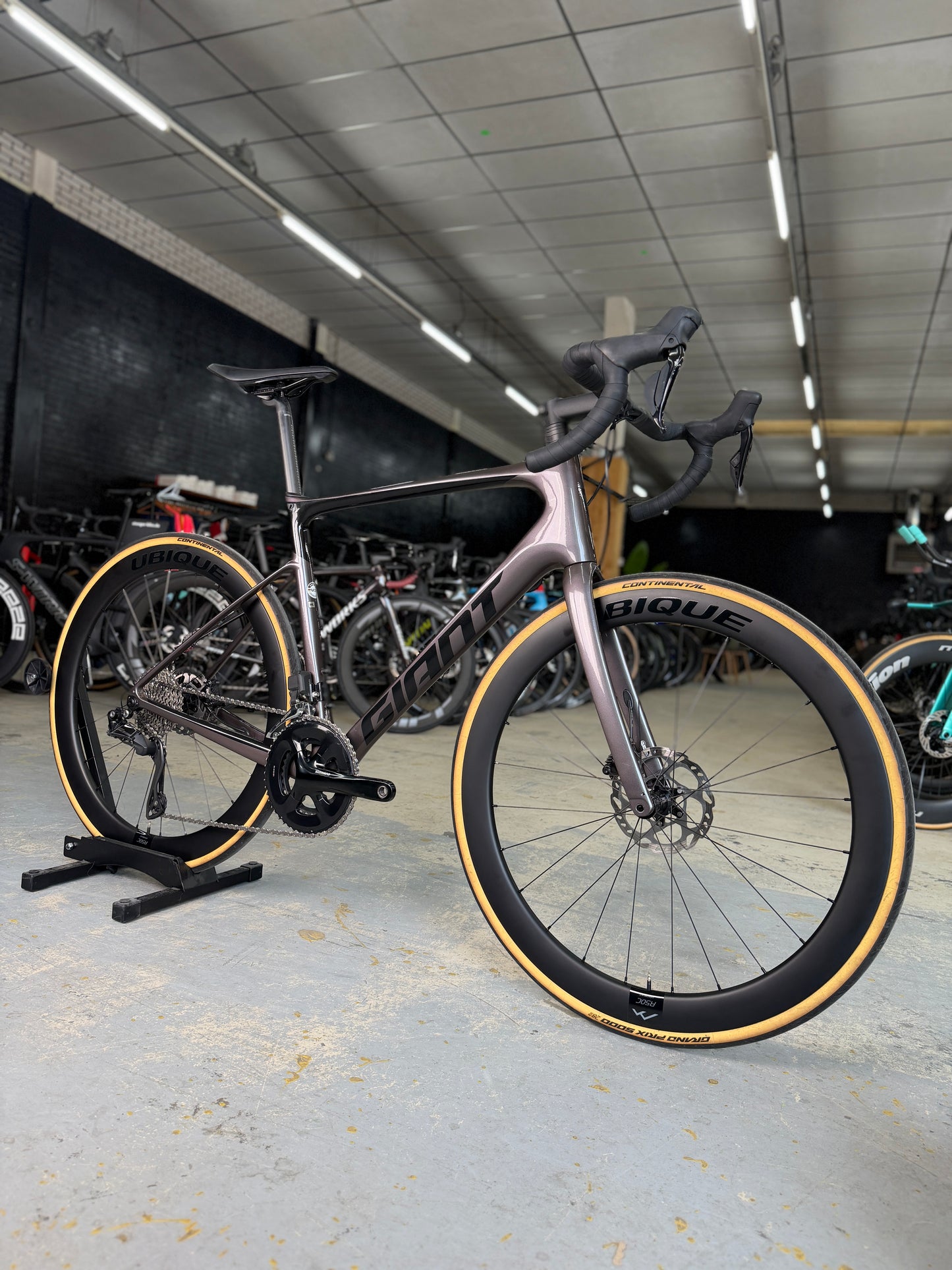 Giant Defy Advanced 1 Di2 Carbon Racefiets