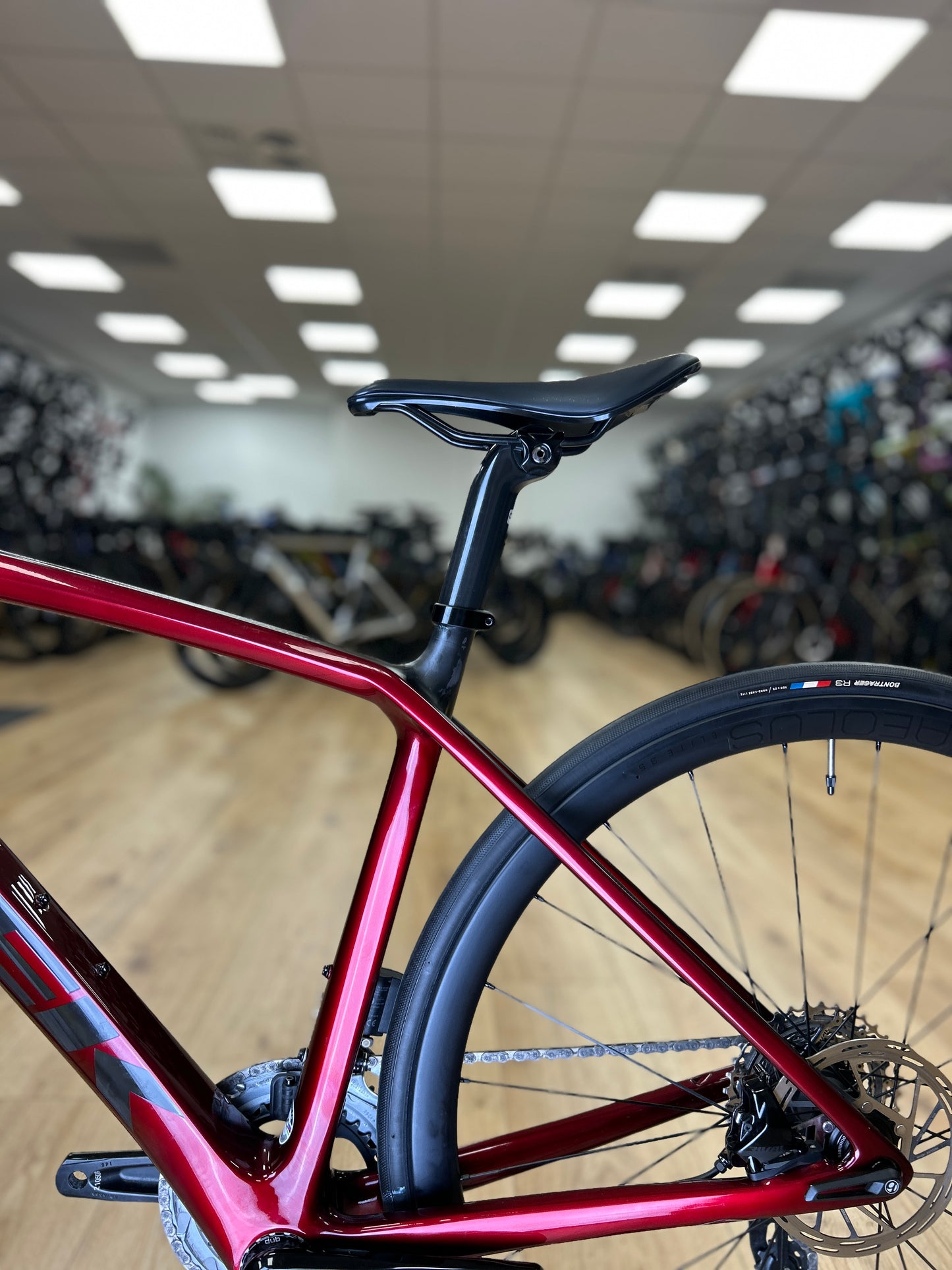 Trek Émonda SL6 AXS Carbon Road Bike