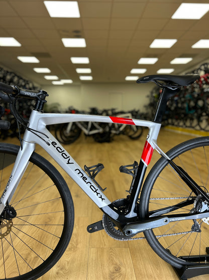 Eddy Merckx San Remo 76 Carbon Racefiets