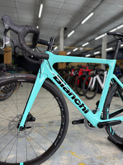 NIEUW Bianchi Aria AXS Carbon Racefiets