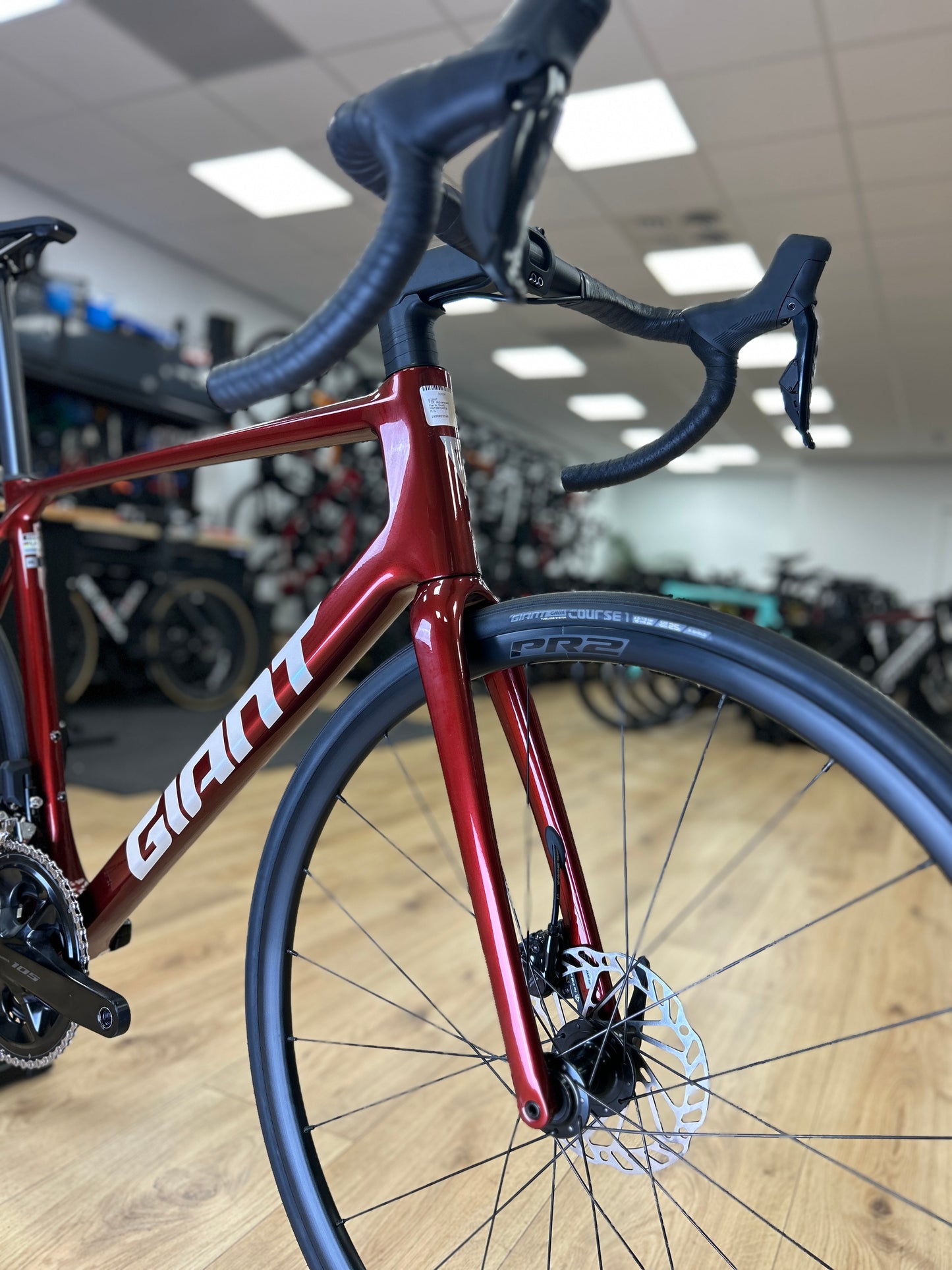 Demo Giant TCR Advanced 1 Di2 Carbon Road Bike