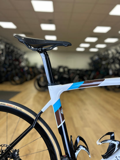 Eddy Merckx 525 Di2 Carbon Racefiets