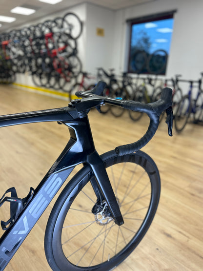 Elves Falath Pro Di2 Carbon Racefiets
