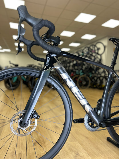 Trek Emonda SL6 AXS Carbon Road Bike