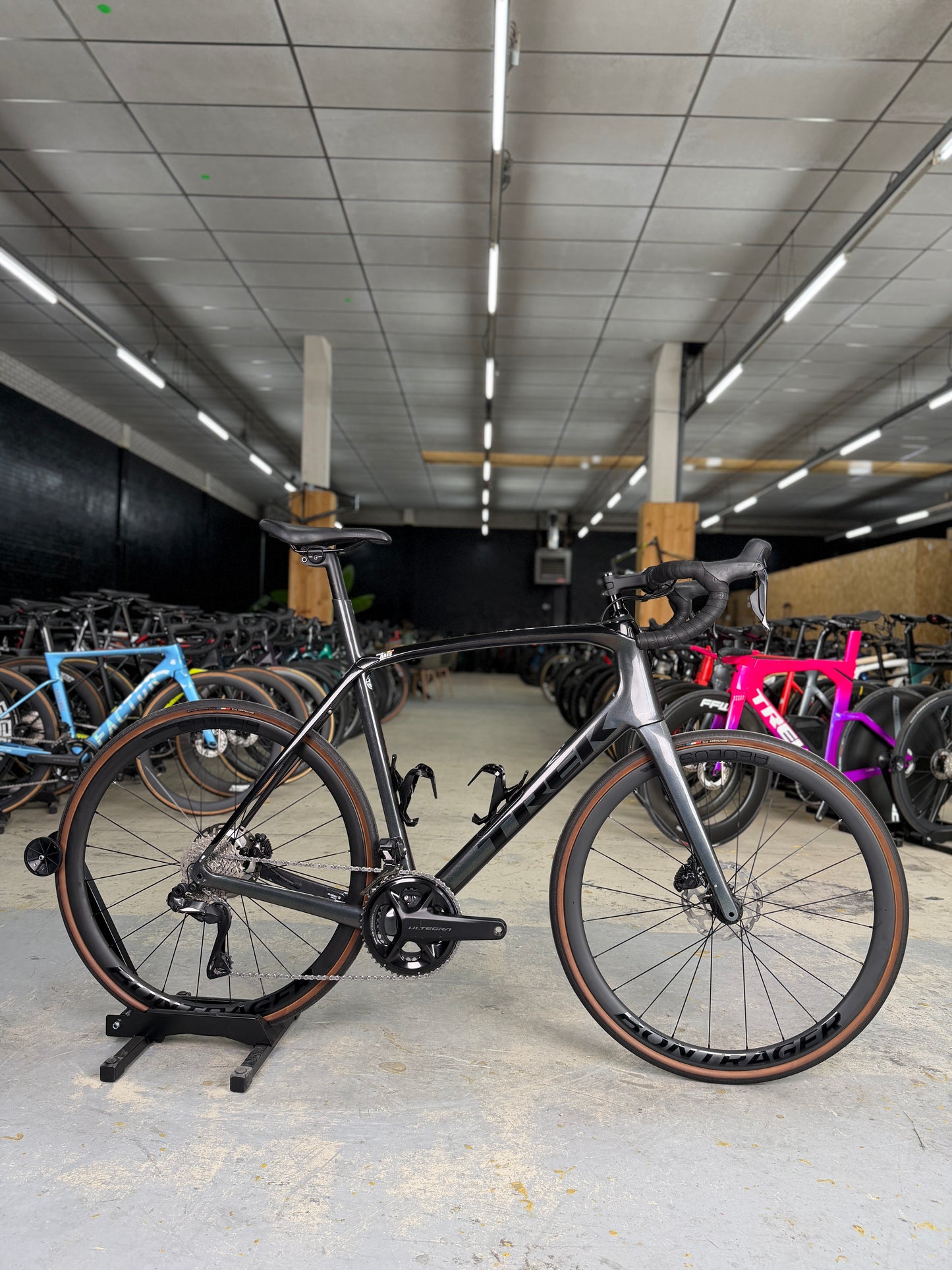 Trek Domane SL7 Di2 Carbon Racefiets