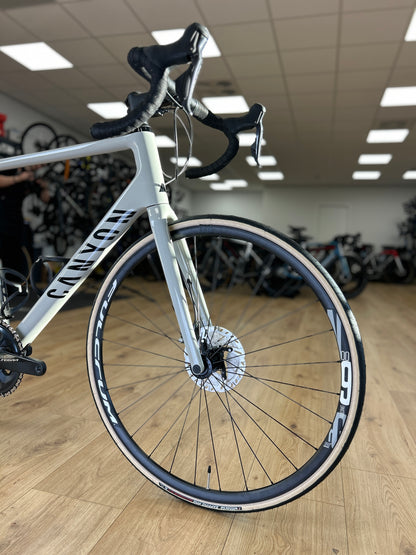 Canyon Endurace CF SL 8 Disc Di2 Carbon Racefiets