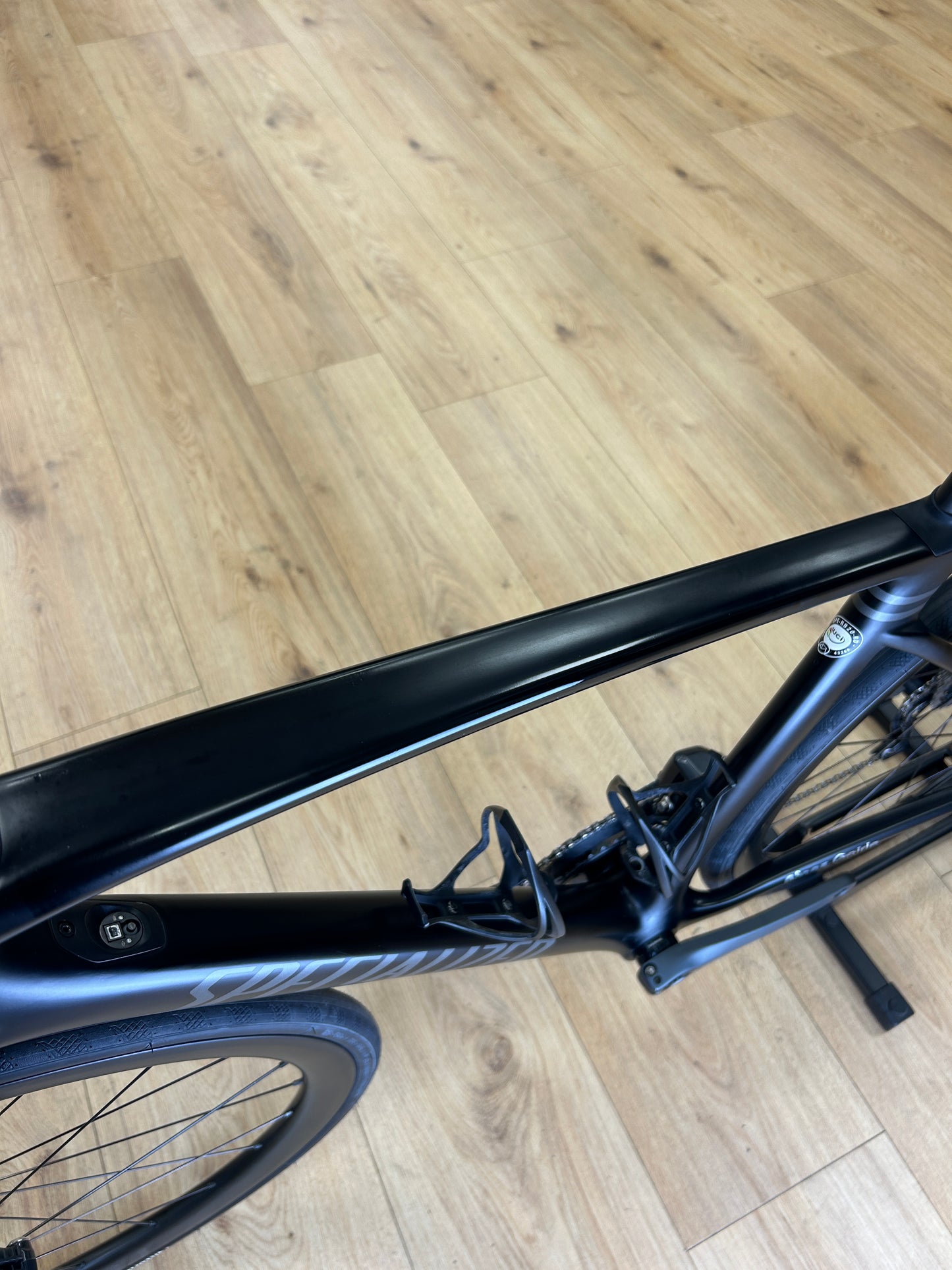 Specialized Roubaix Expert Di2 Carbon Racefiets