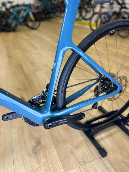 SHOWROOM MODEL Cannondale SuperSix Evo Carbon Racefiets