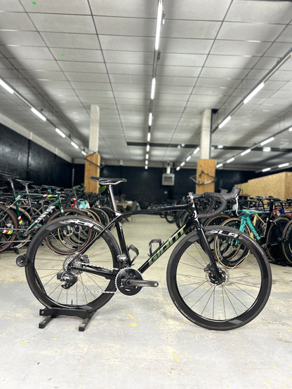Giant TCR Advanced Pro 0 AXS Carbon Road Bike