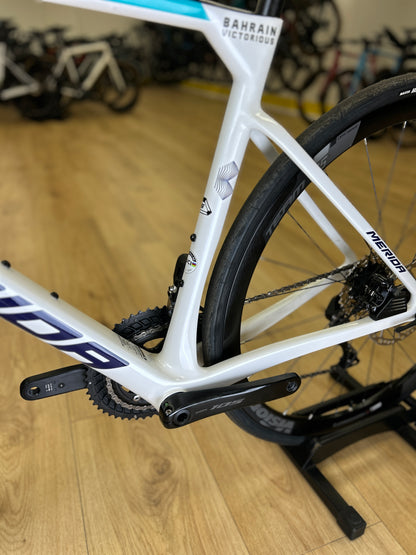 SHOWROOM MODEL 0km Merida Scultura 5000 Di2 Carbon Racefiets
