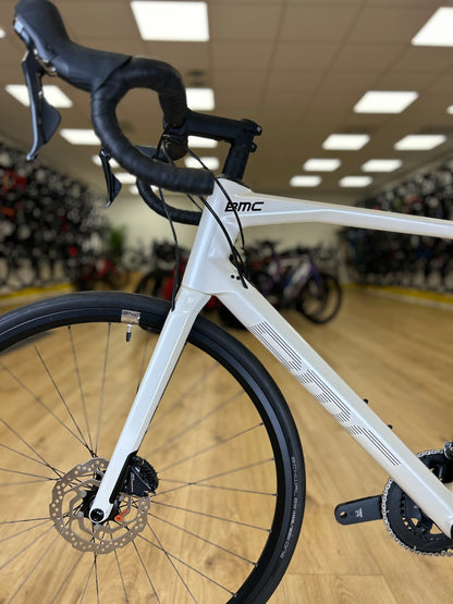 NEW - BMC Road Machine Ultegra Carbon Disc Racefiets