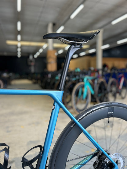 Canyon Ultimate CF SLX Di2 Dura Ace Carbon Road Bike