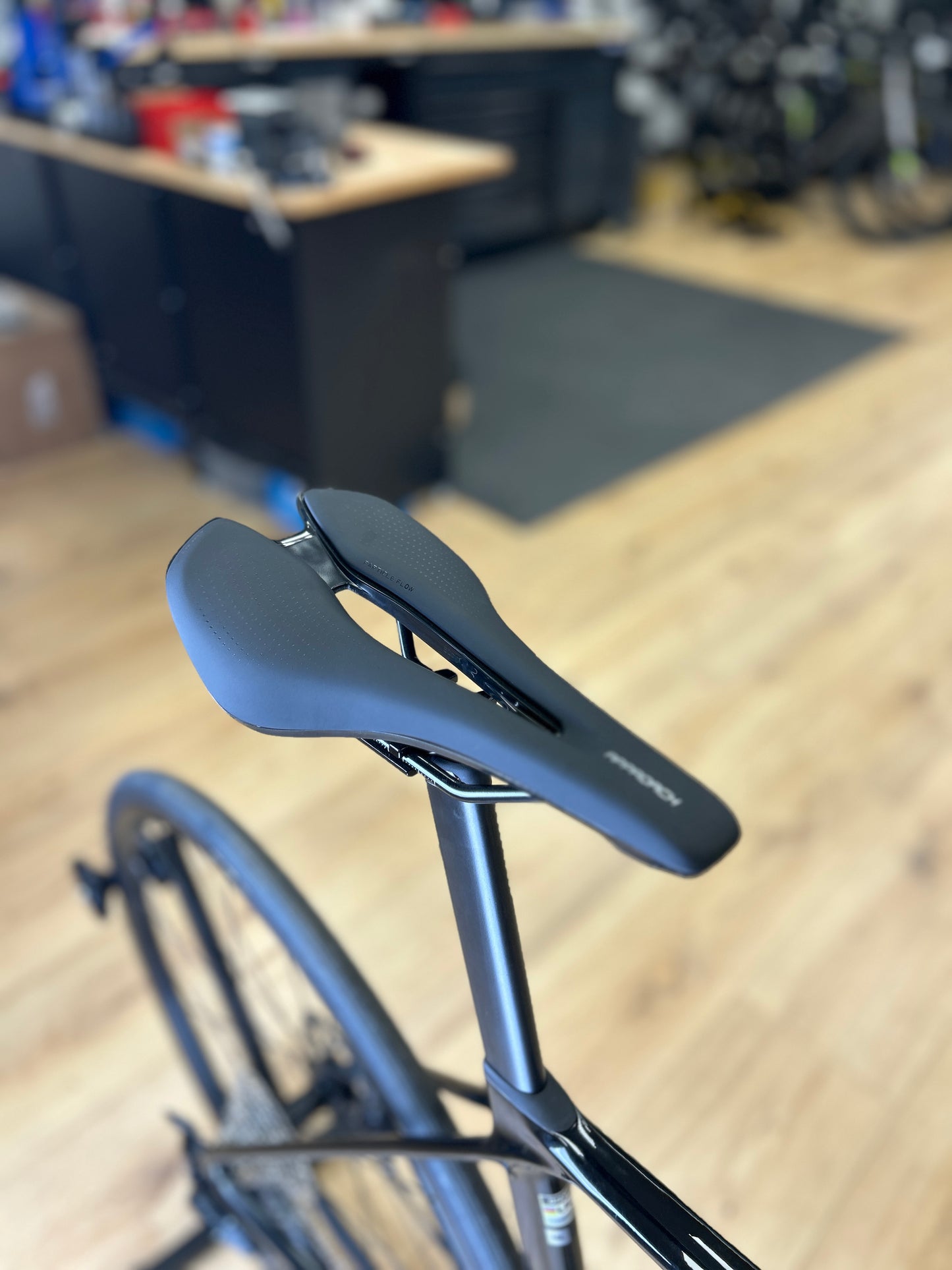 0km Showroom Model Giant TCR Advanced 2 Carbon Racefiets