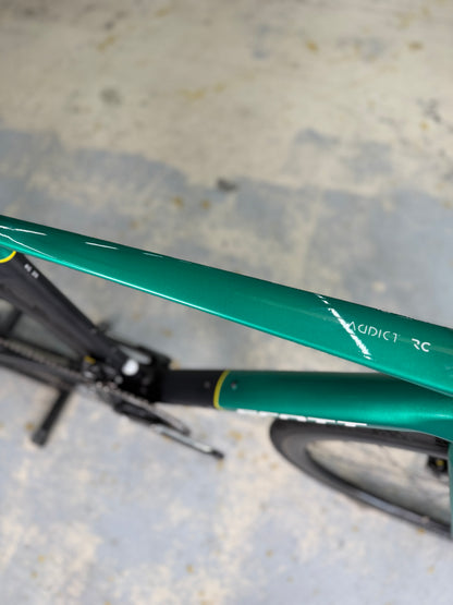 Scott Addict RC Di2 Aston Martin Carbon Racefiets