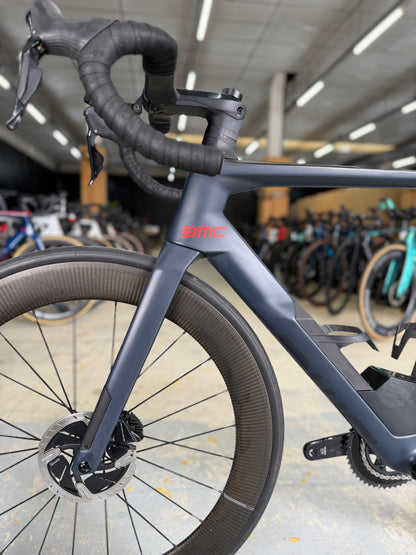 BMC TimeMachine Road 01 ONE Dura Ace Di2 Carbon Race Bike