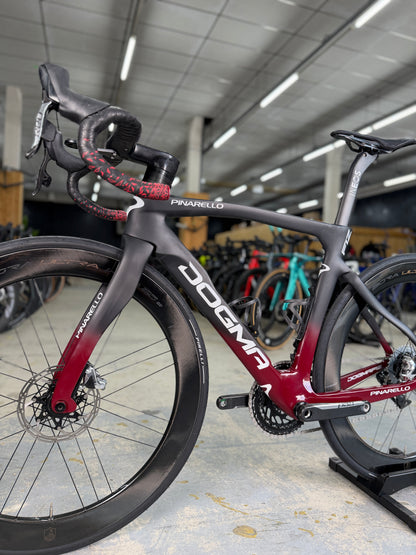 Pinarello Dogma F12 INEOS Team eTap Carbon Racefiets