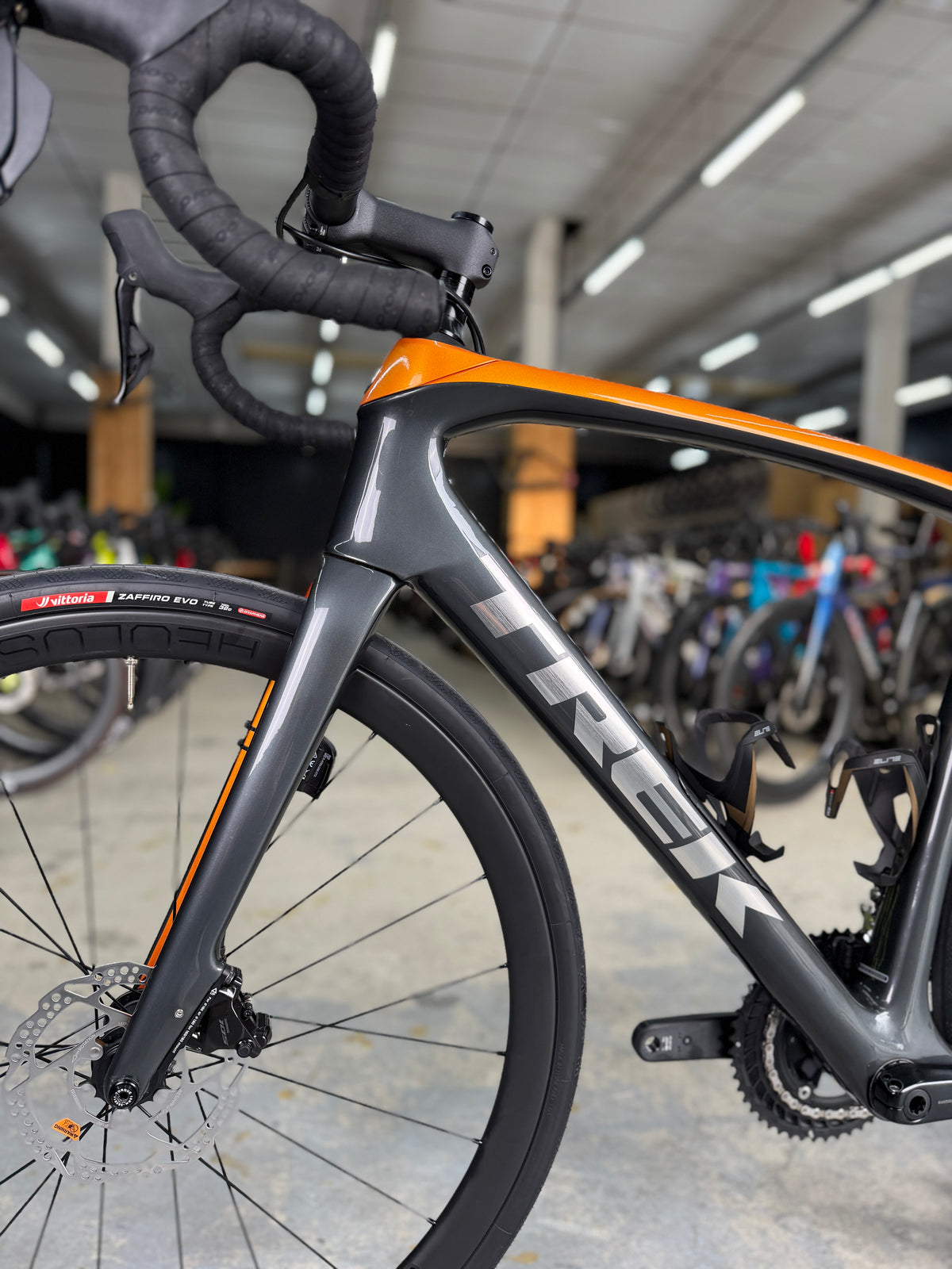 Trek Domane SL7 Di2 Carbon Road Bike