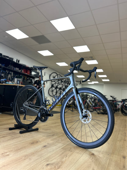 Giant Defy Advanced Di2 Carbon Racefiets