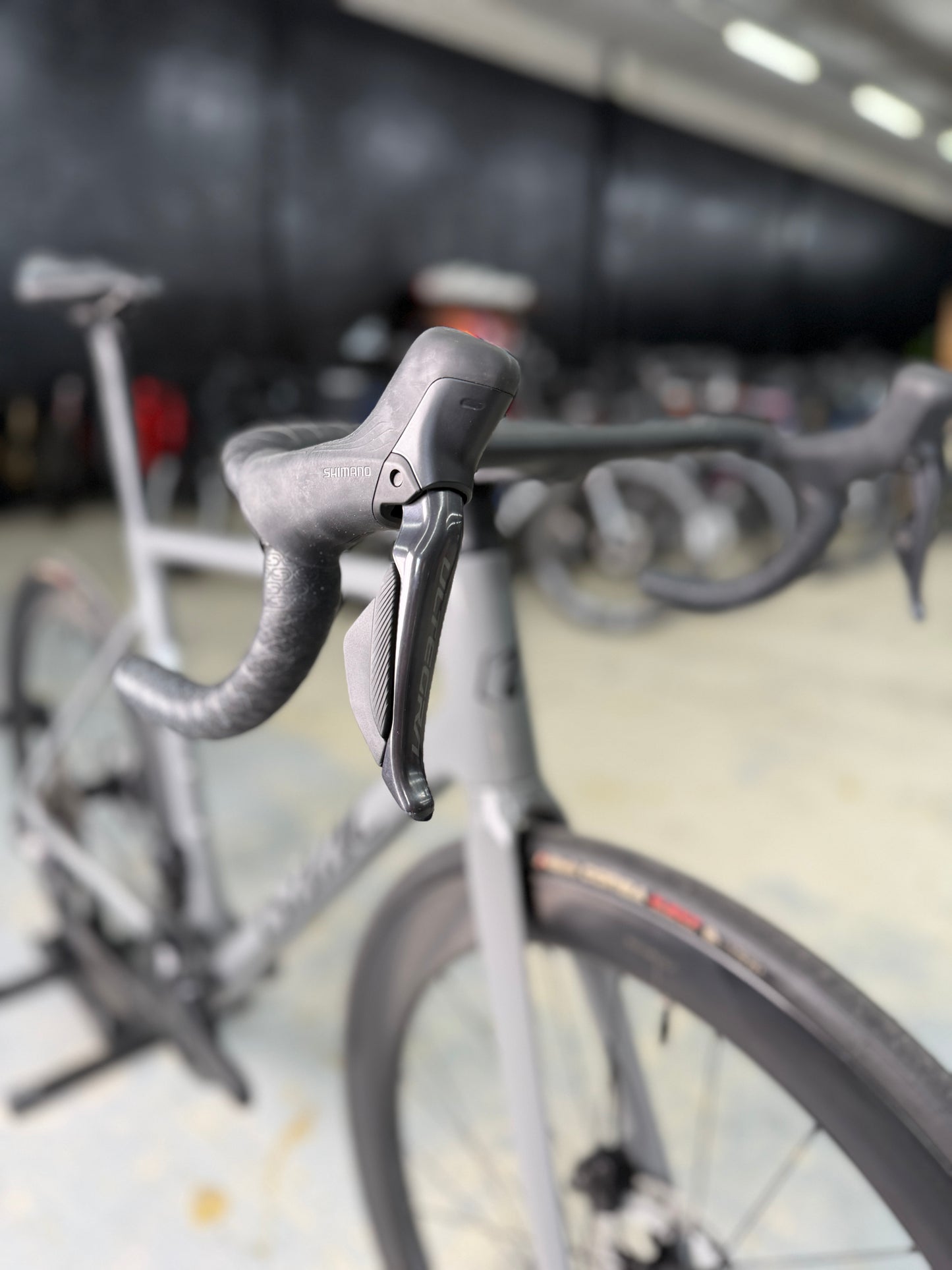 Isaac Element Di2 Carbon Racefiets