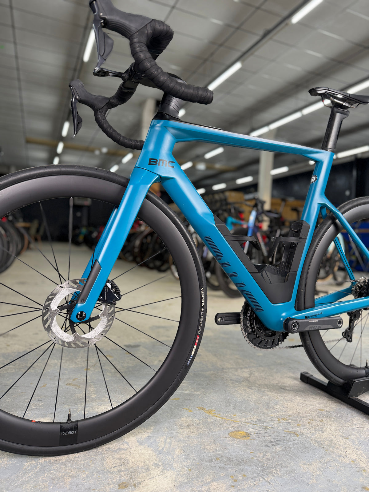 BMC Timemachine R01 Di2 Carbon Road Bike