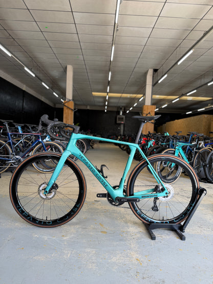 Bianchi Impulso RC Di2 Gravel Fiets