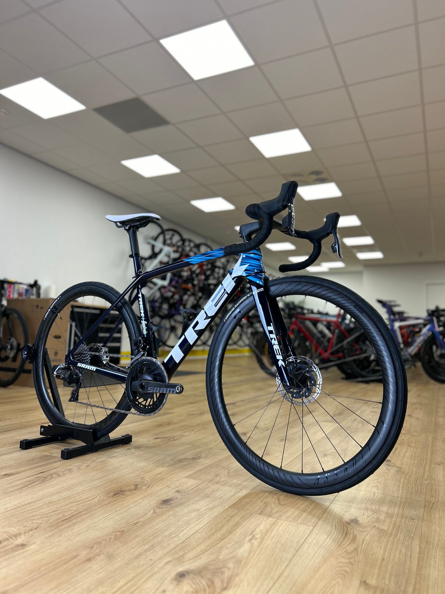 Trek Emonda SLR9 SRAM Red Carbon Racefiets