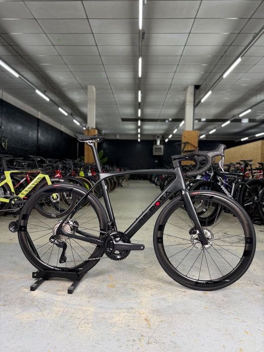 NEW De Rosa Idol Di2 Carbon Road Bike
