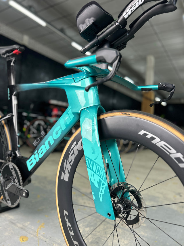 Bianchi Aquila RC Disc Dura Ace Di2 Carbon Road Bike