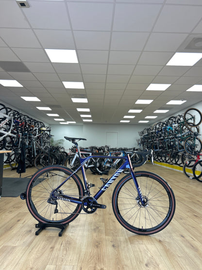 Canyon Inflite CFR Di2 Carbon