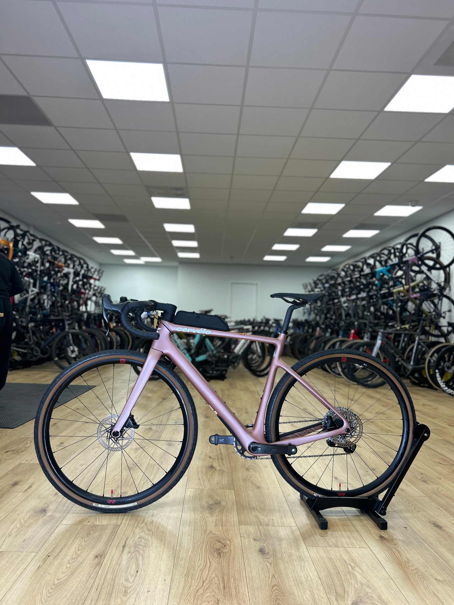 0km Showroom Model Cervélo Áspero-5 Gravel Fiets