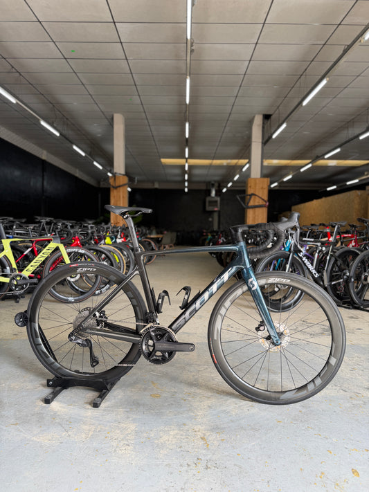 Scott Addict RC Pro Di2 Carbon Road Bike