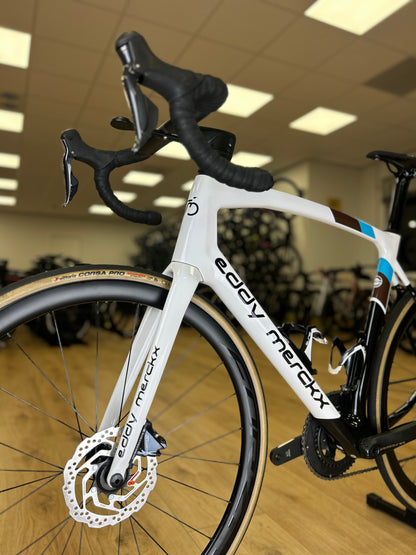 Eddy Merckx 525 Di2 Carbon Racefiets