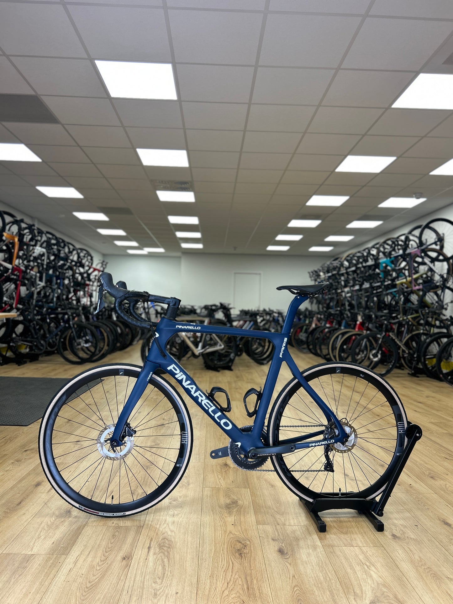 Pinarello Paris Carbon Racefiets