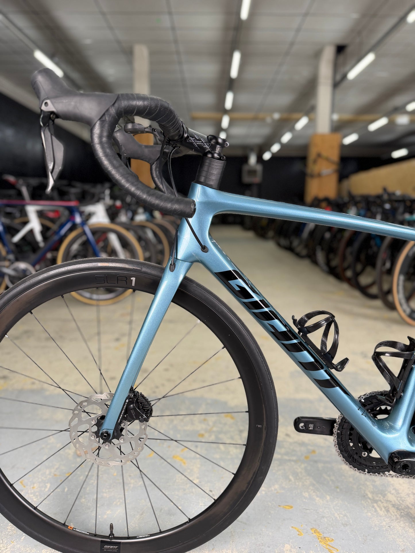 Giant TCR Advanced Pro Di2 Carbon Road Bike