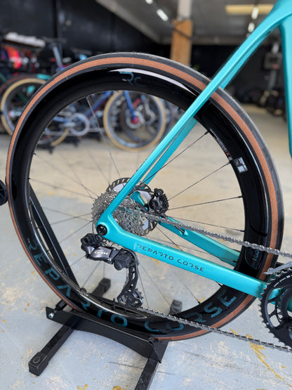 Bianchi Impulso RC Di2 Gravel Fiets