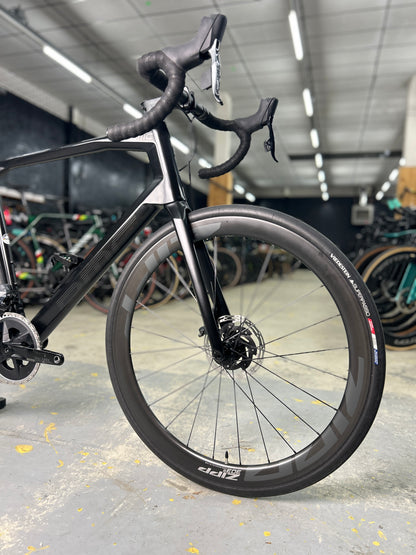 BMC Roadmachine ONE AXS Carbon Road Bike