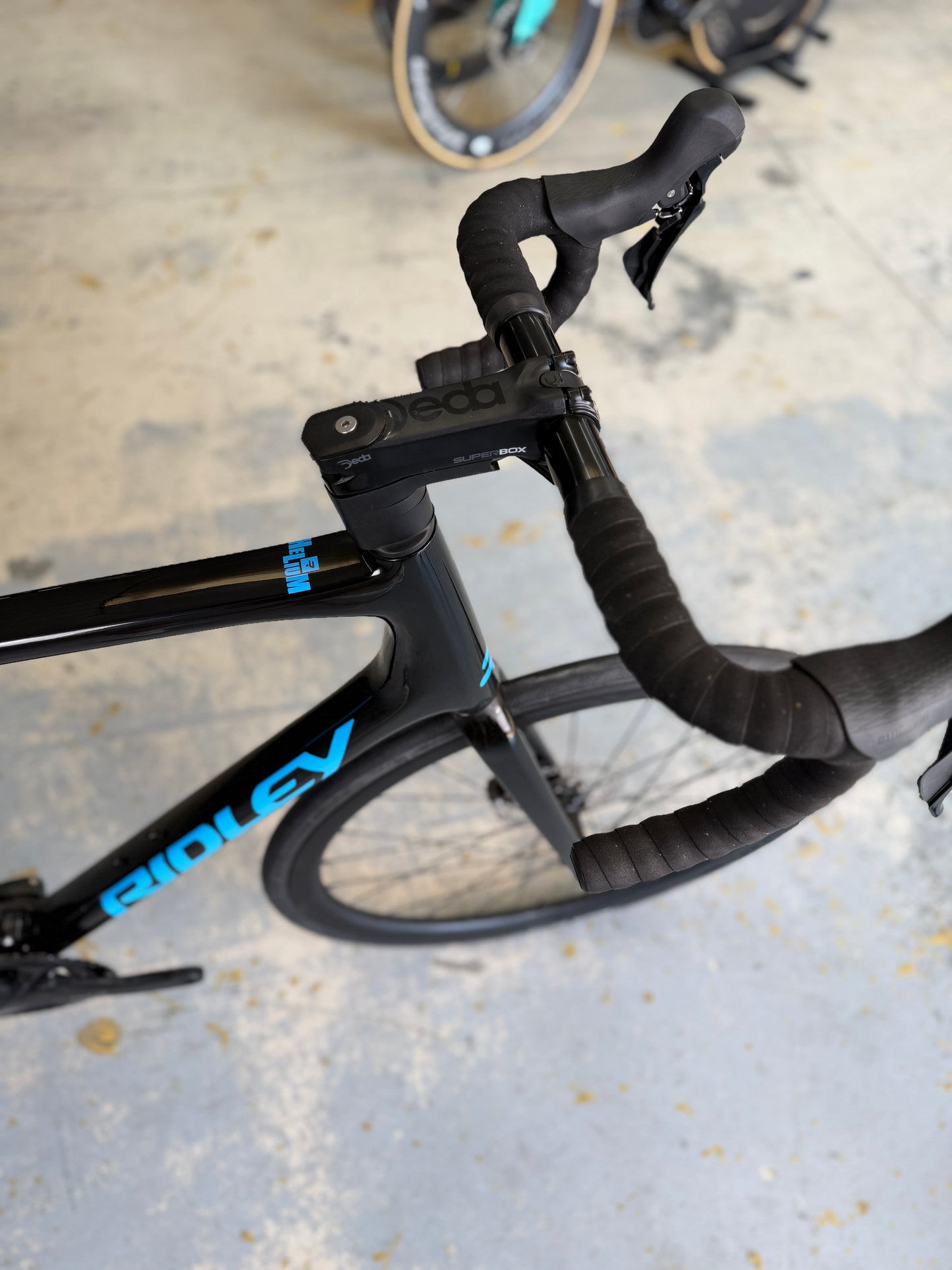 NIEUW Ridley Helium Carbon Racefiets