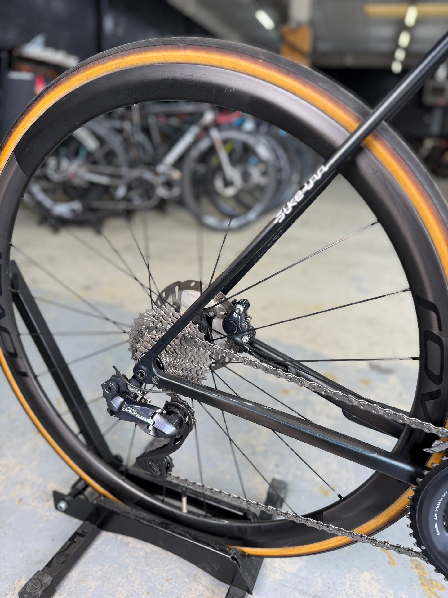 Specialized Aethos Pro Di2 Carbon Racefiets