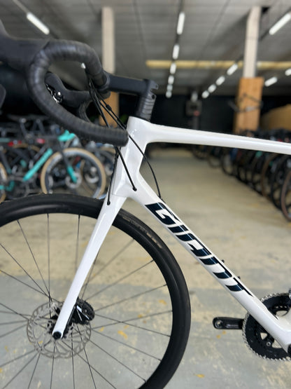 NIEUW Giant TCR Advanced 2 Carbon Racefiets