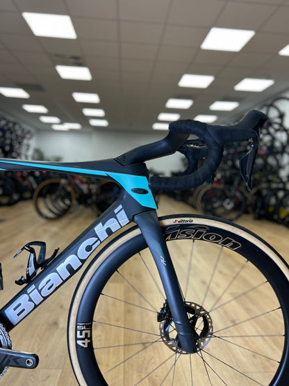 Bianchi Oltre RC Di2 Dura Ace Carbon Racefiets