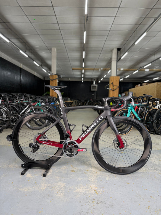 Pinarello Dogma F12 INEOS Team eTap Carbon Racefiets