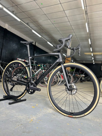 NEW BMC Road Machine 01 Di2 Carbon Road Bike
