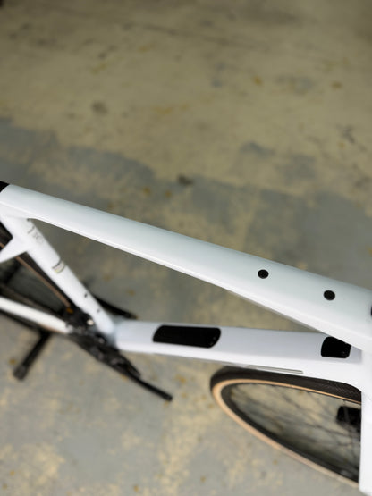 NIEUW BMC Roadmachine Four Di2 Carbon Racefiets