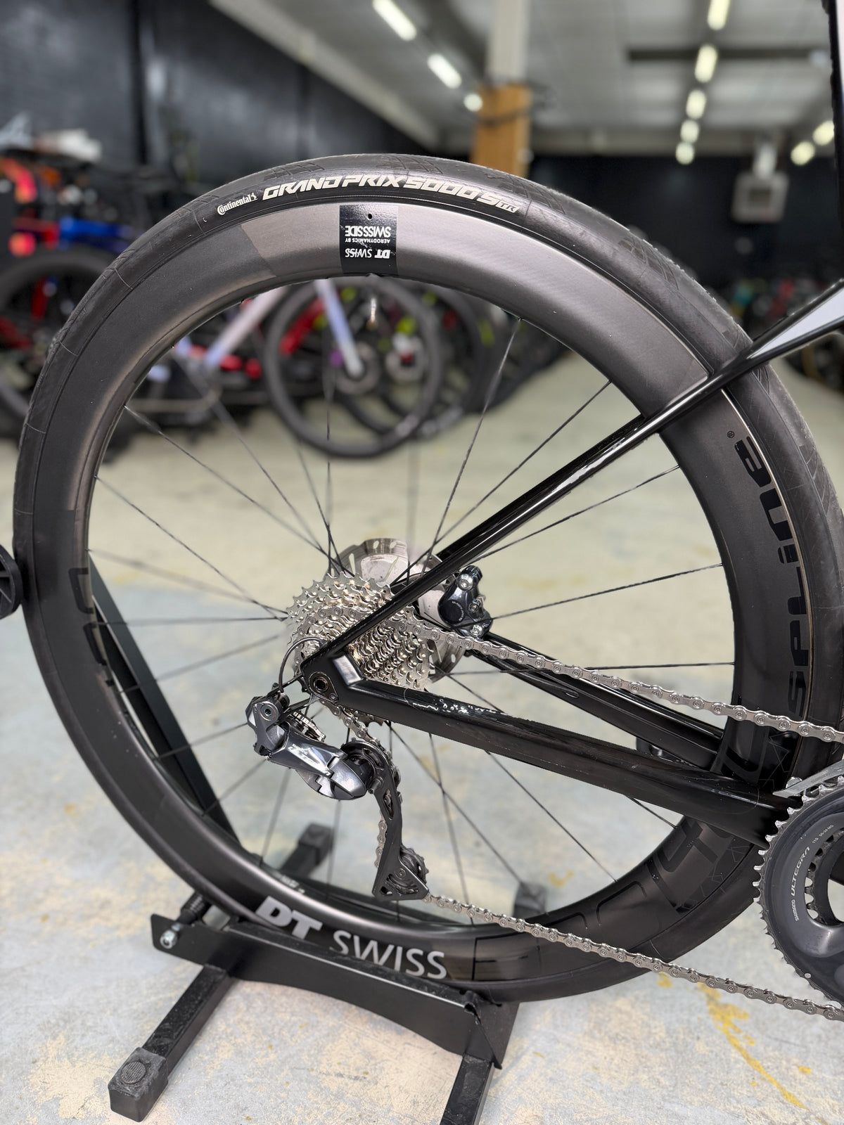 BMC Roadmachine 01 Di2 Carbon Racefiets