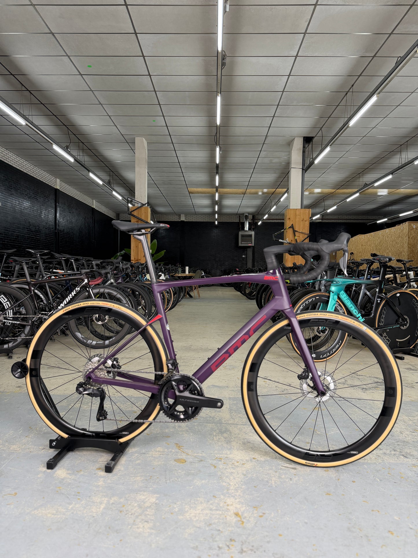 NIEUW BMC Roadmachine 01 Di2 Carbon Racefiets