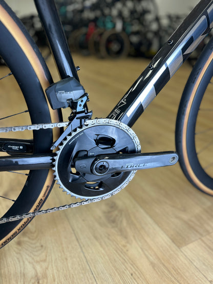 Trek Emonda SL7 AXS Carbon Road Bike